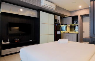 Photo 3 - Fabulous Studio Grand Kamala Lagoon Apartment