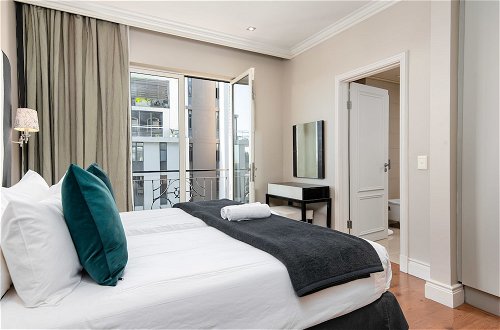 Photo 2 - 607 Cape Royale Luxury Apartments