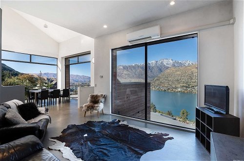 Photo 1 - Modern Alpine Living with Spectacular View