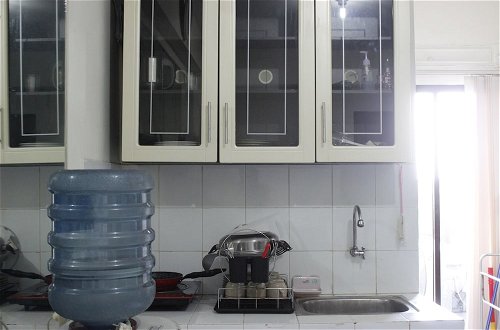 Photo 11 - Minimalist 2BR Apartment at Gateway Ahmad Yani