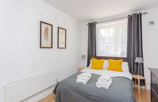 Photo 3 - Fabulous 2 Bedroom Apartment in London Bridge