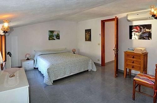 Photo 4 - villa La Favola With sea View