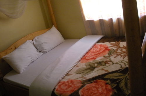 Photo 3 - Jambo Rooms-the B&B In Karatu