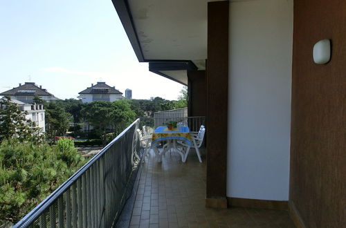 Photo 19 - Renovated Flat With Huge Balcony - Beahost