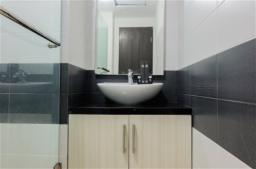 Photo 13 - Affordable Price Studio Apartment at Scientia Residence