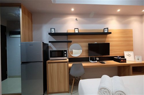 Foto 10 - Furnished Studio (No Kitchen) Apartment Mustika Golf Residence
