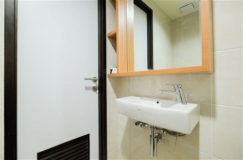 Photo 6 - Furnished Studio (No Kitchen) Apartment Mustika Golf Residence