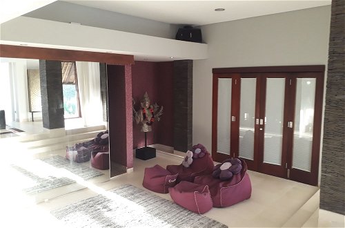 Foto 3 - The Manipura Luxury Estate & SPA 730sqm Living Area, 20m Iinfinity Pool