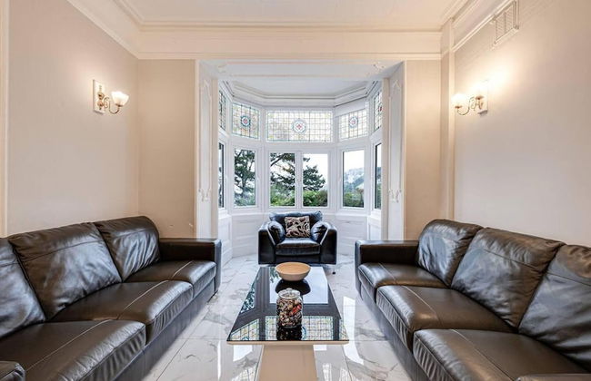 Delightful Holiday Home With sea Views and Hot Tub - Foto 20
