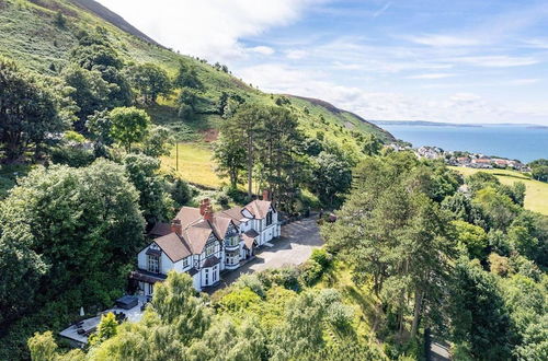 Photo 40 - Delightful Holiday Home With sea Views and Hot Tub