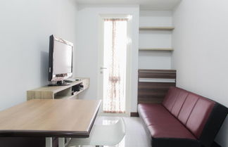 Photo 1 - Cozy Living 1BR Apartment at Scientia Residences