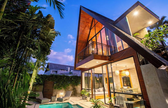 Azure 2BR Modern Private Pool Villa in Pererenan - Foto 35