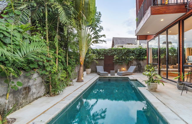 Azure 2BR Modern Private Pool Villa in Pererenan - Foto 22