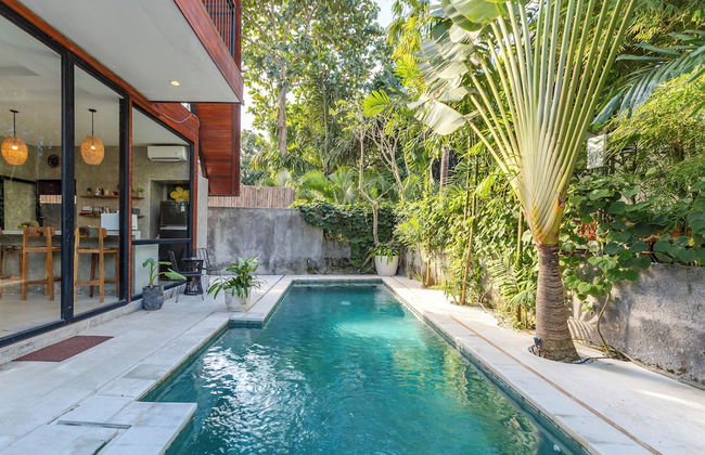Azure 2BR Modern Private Pool Villa in Pererenan - Foto 31