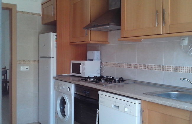 Albufeira 1 Bedroom Apartment 5 min From Falesia Beach and Close to Center! E - Foto 13