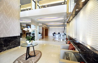 Photo 2 - Mayfair Suites