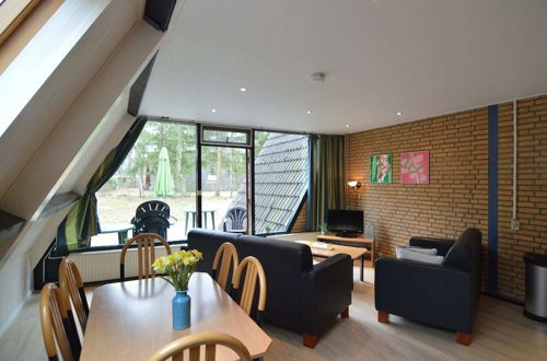 Photo 27 - Lovely Holiday Home in Limburg Amid Lush Forest