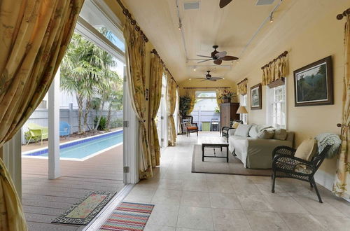 Photo 17 - Lighthouse Villa by Avantstay Walk to Southernmost Point w/ Private Pool & Patio Month Long Stays