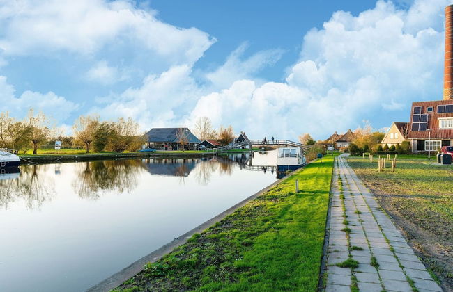 Home With Vinyls, Bikes and Waterways - Foto 21