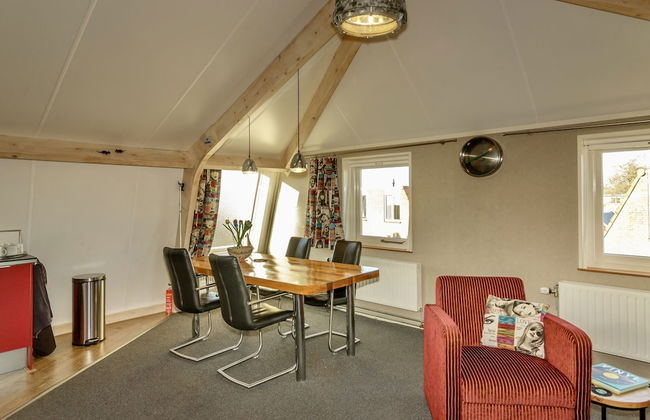 Home With Vinyls, Bikes and Waterways - Foto 12