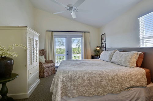 Photo 3 - Coral Villa by Avantstay Close 2 DT Key West Shared Pool & Patio