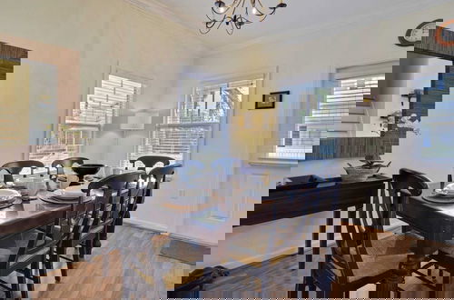 Foto 6 - Coral Villa by Avantstay Close 2 DT Key West Shared Pool & Patio!