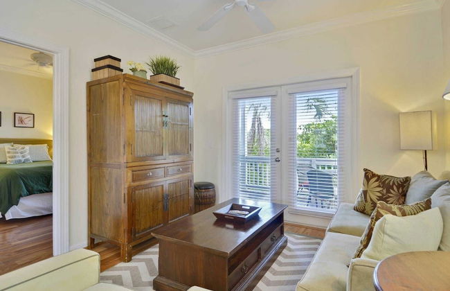 Coral Villa by Avantstay Close 2 DT Key West Shared Pool & Patio! - Foto 5