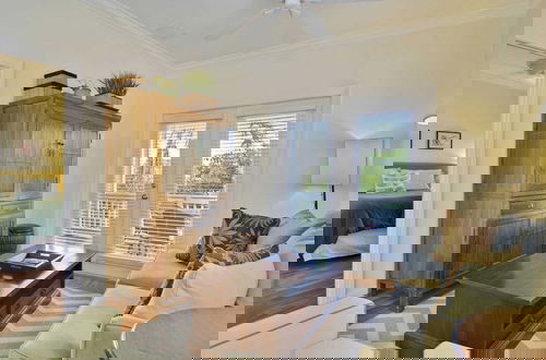 Foto 5 - Coral Villa by Avantstay Close 2 DT Key West Shared Pool & Patio!