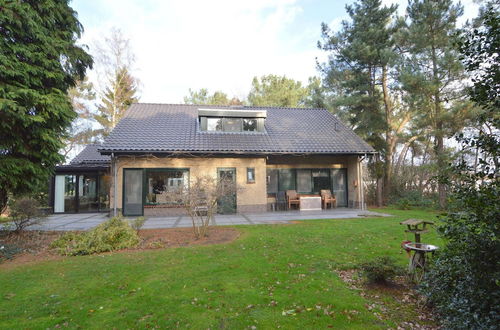 Photo 58 - Stunning Villa in Venhorst With Sauna