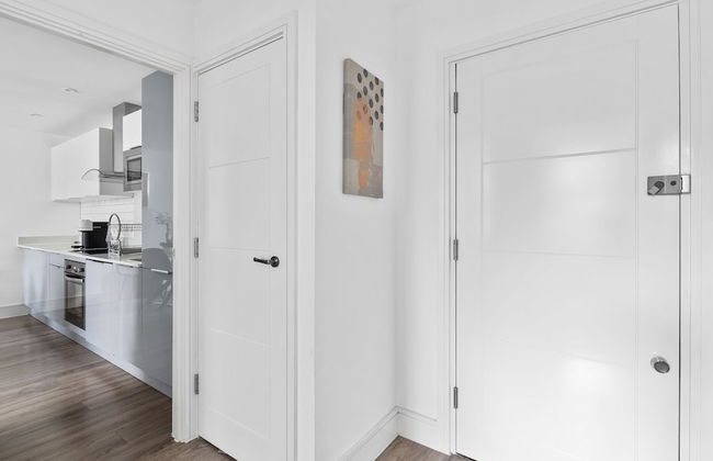 Luxurious 2 Bedroom Apartment With Free Parking - Foto 15