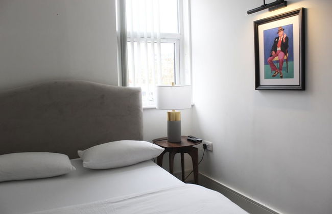 Luxurious 2 Bedroom Apartment With Free Parking - Foto 8