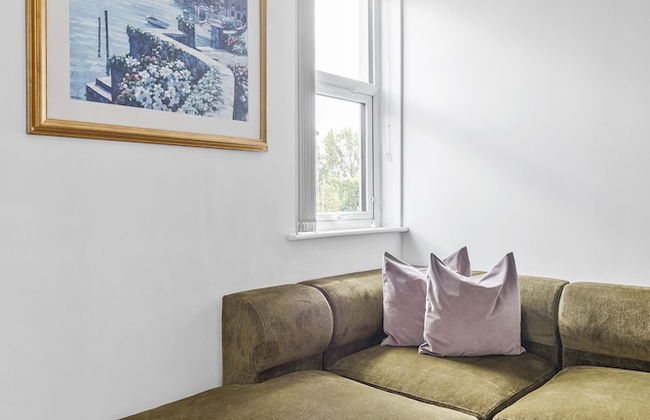 Luxurious 2 Bedroom Apartment With Free Parking - Foto 14