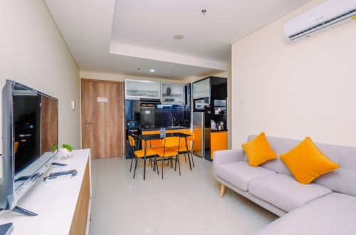 Photo 8 - Fully Furnished And Homey 1Br Apartment At Pejaten Park Residence