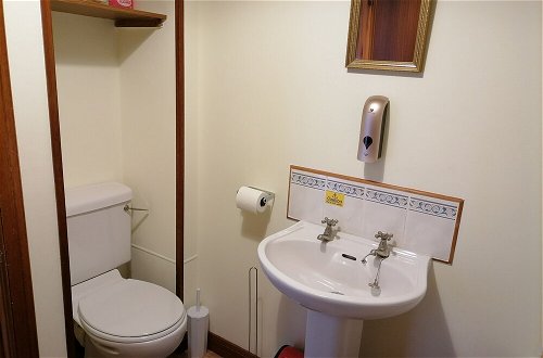 Photo 24 - Impeccable 2-bed Flat in Wick