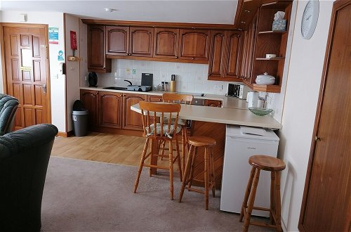 Foto 16 - Impeccable 2-bed Flat in Wick