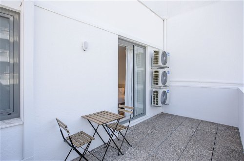 Photo 54 - Liiiving in Porto - Design Bright House