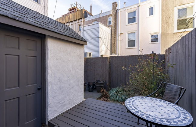564 1/2 North Judson - Photo 13