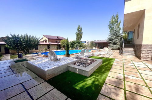 Photo 46 - Stunning Villa Private Pool Near Yerevan Centre