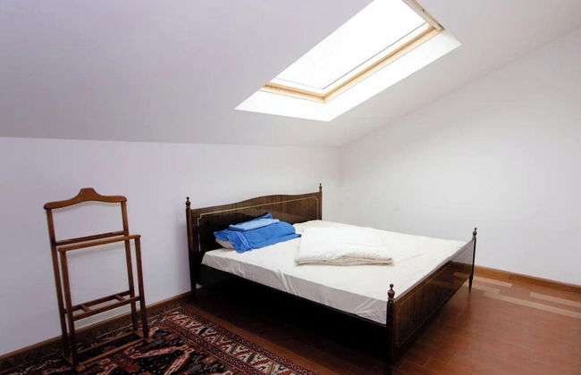 4 Bed Villa Estate Sleeps 7 - Pool, Garden, Sauna - Foto 7