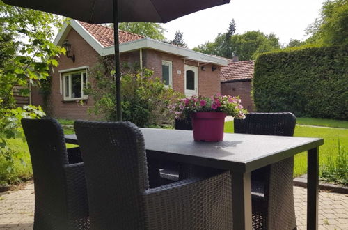 Foto 9 - Charming Holiday Home in Garderen With Garden