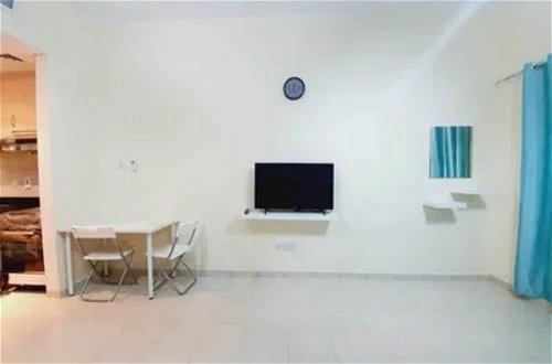 Foto 10 - Stunning Studio Apartment With Balcony And Pool