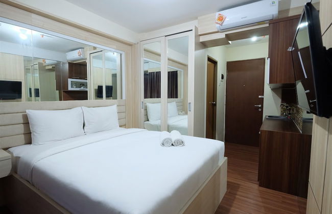 Strategic and Simple Studio Tifolia Apartment near Kelapa Gading - Foto 1
