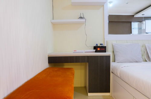 Photo 5 - Best Deal Bassura Studio Apartment