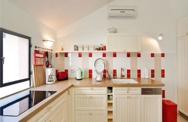 Charming Sunny Haven with Balcony by Sea N Rent - Foto 4