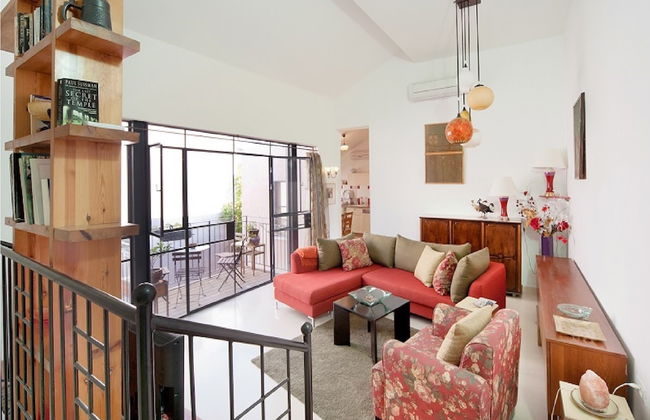 Charming Sunny Haven with Balcony by Sea N Rent - Foto 8