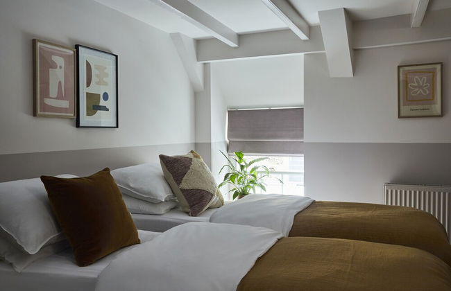 Major House - Photo 8