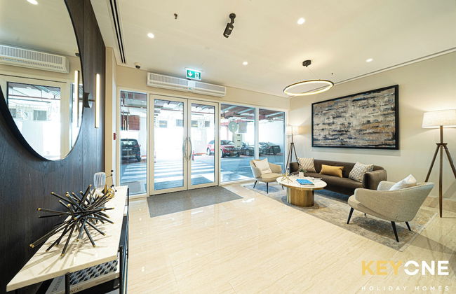 Viridis Residence Cozy Studio Living - Photo 1