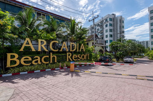 Photo 30 - Pool Views De Luxe at Arcadia Beach Resort