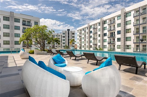 Photo 32 - Pool Views De Luxe at Arcadia Beach Resort