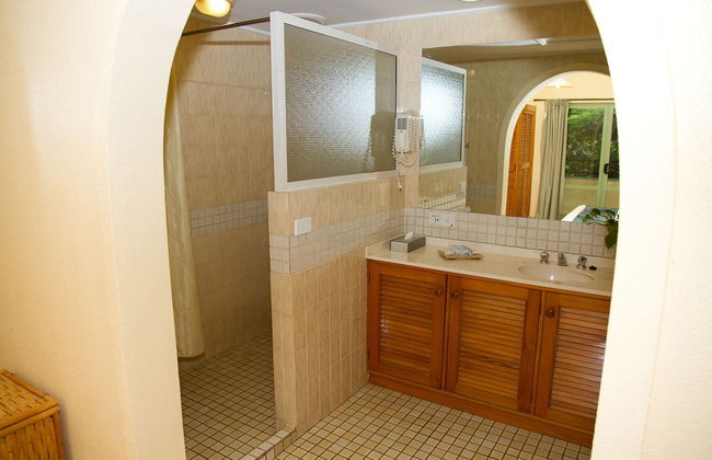 Tanoa Apartments - Photo 13